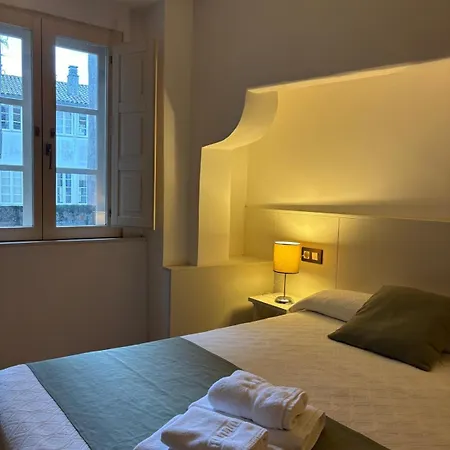 Via-stella 3* سانتياغو دي كومبوستيلا